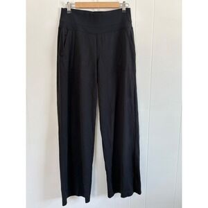 Athleta Black Wide Leg Athleisure Pants Women's Size M Zip Pockets